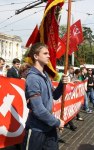 ο 17χρονος Βαντίμ διαδηλώνει λίγο πριν τη σφαγή του κτηρίου των Συνδικάτων στις 2 Μάη